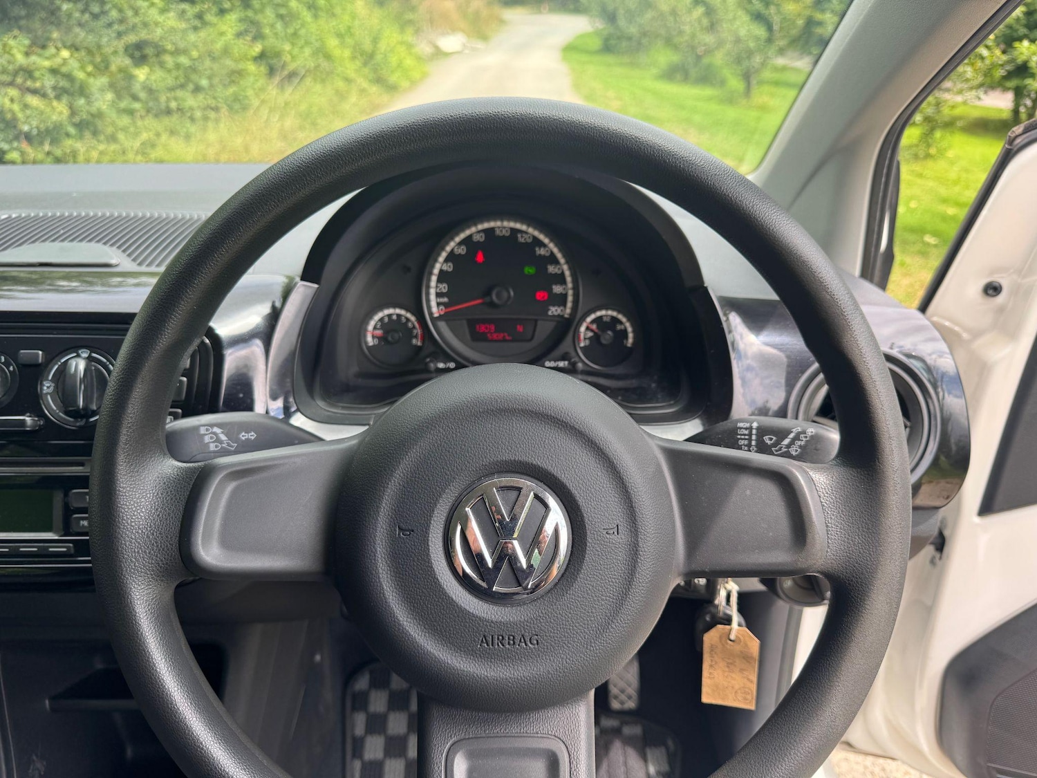 Used Volkswagen up! for sale - 75531233: Photo 25