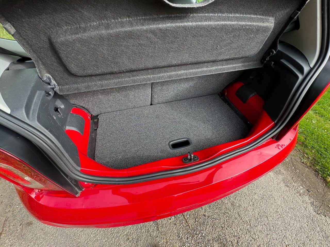 Used Volkswagen up! for sale - 76295650: Photo 25