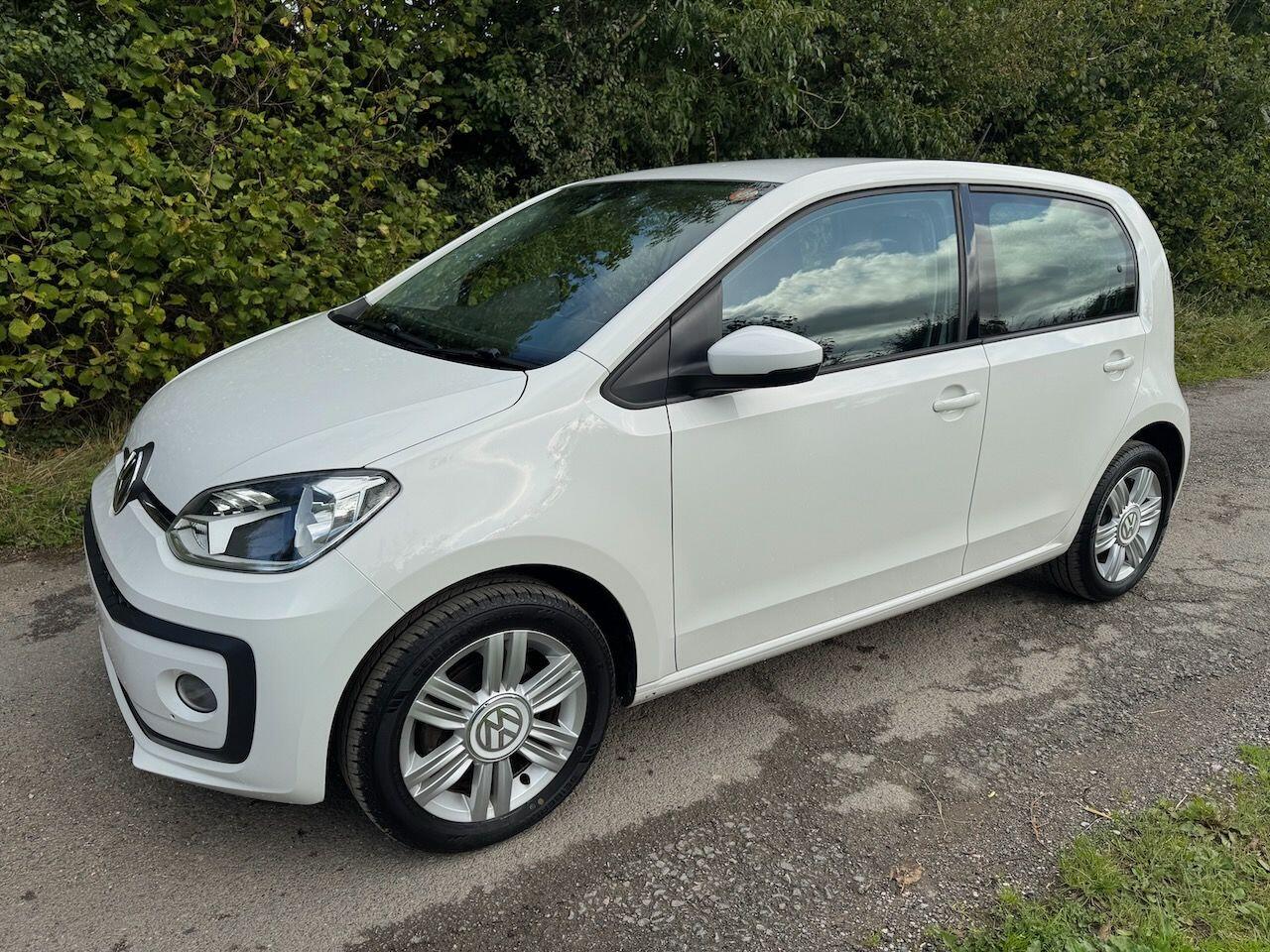 Used Volkswagen up! for sale - 76137578: Photo 2