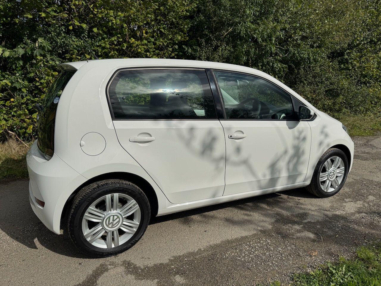Used Volkswagen up! for sale - 76137578: Photo 8