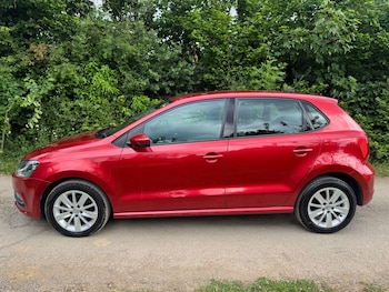 Used Volkswagen Polo 2015 for sale - 78822963: Photo