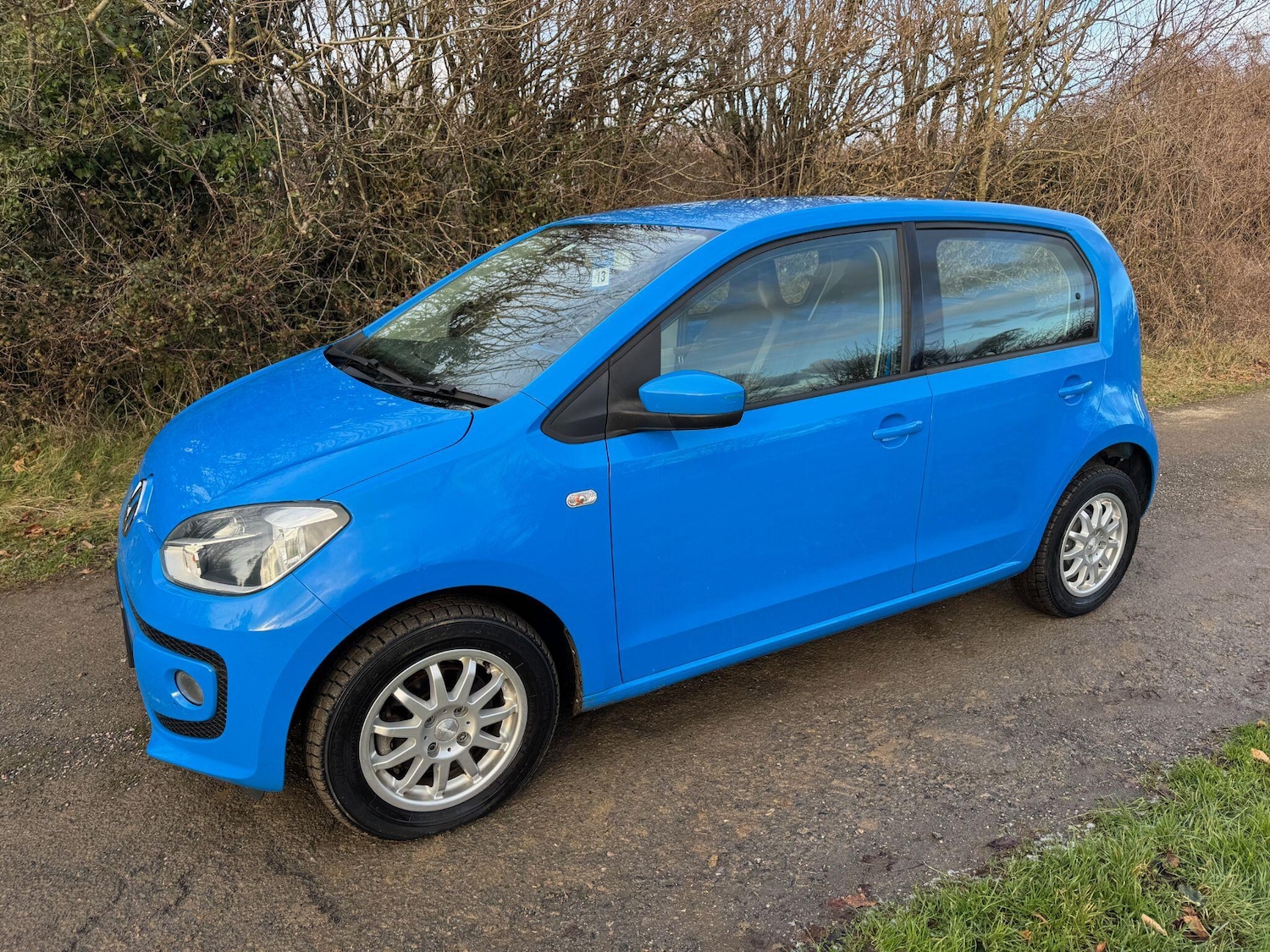 Used Volkswagen up! for sale - 77290860: Photo 2