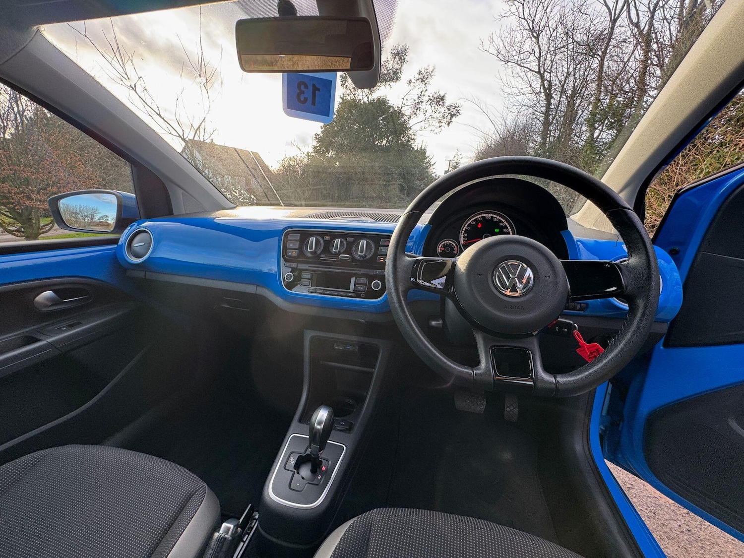 Used Volkswagen up! for sale - 77290860: Photo 25