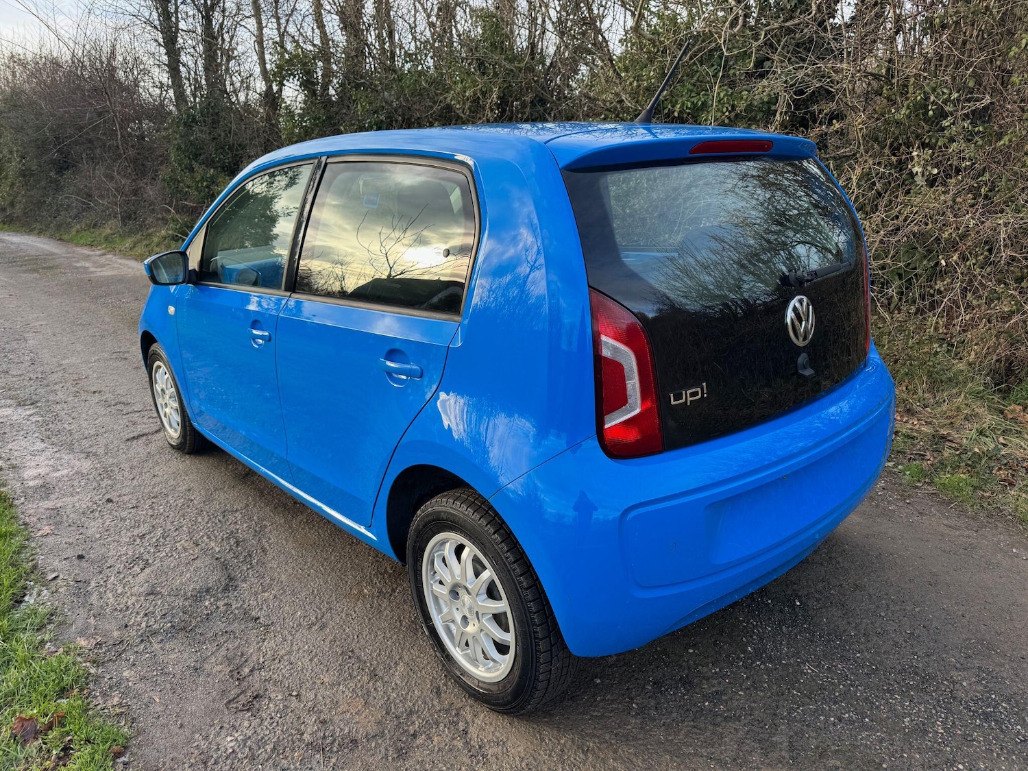 Used Volkswagen up! for sale - 77290860: Photo 5