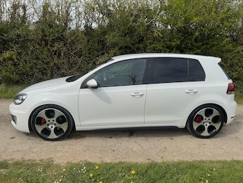 Used Volkswagen Golf 2010 for sale - 78348013: Photo