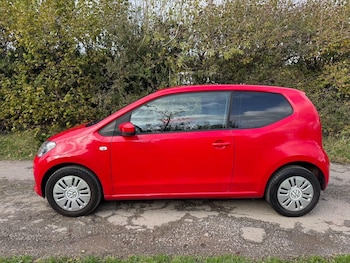 Used Volkswagen up! 2014 for sale - 76399234: Photo