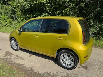Used Volkswagen up! 2017 for sale - 79441217: Photo