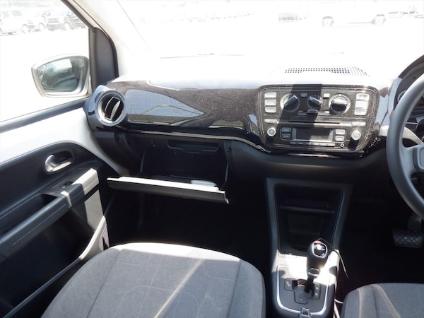 Used Volkswagen up! for sale - 76269671: Photo 11