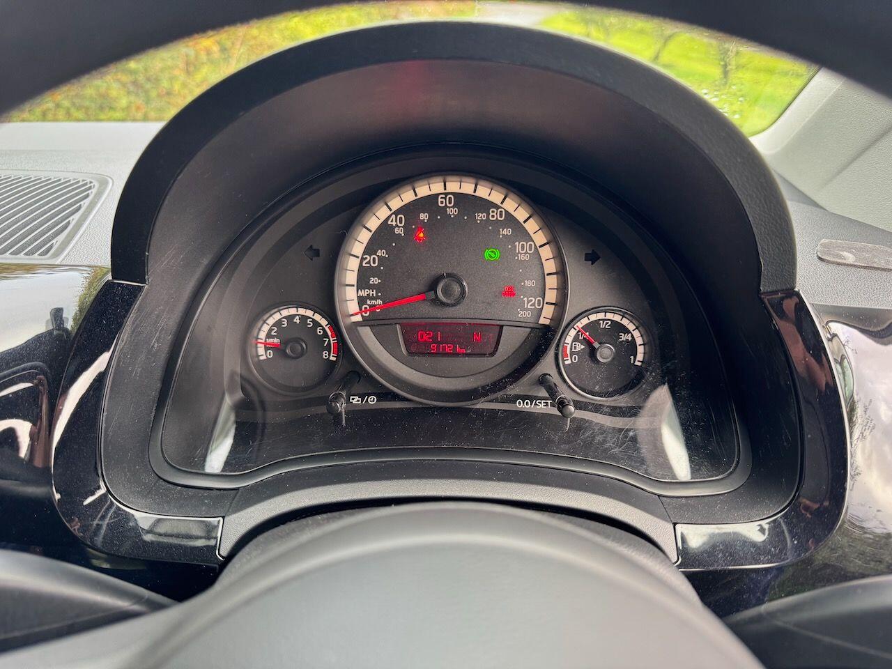 Used Volkswagen up! for sale - 76269671: Photo 30