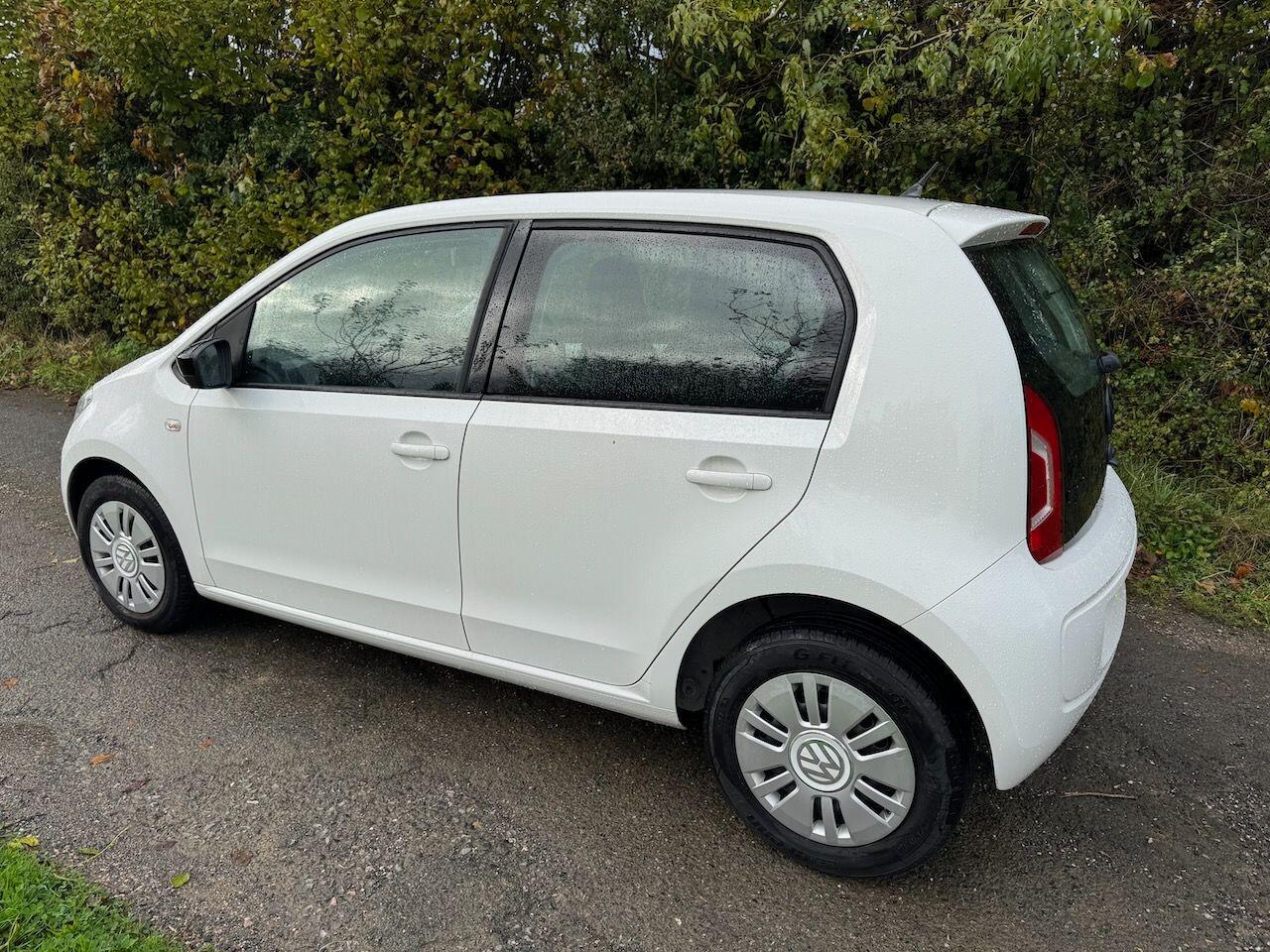 Used Volkswagen up! for sale - 76269671: Photo 4
