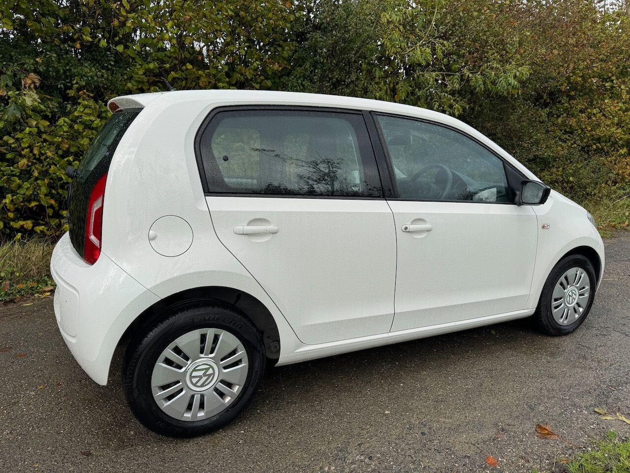 Used Volkswagen up! for sale - 76269671: Photo 8