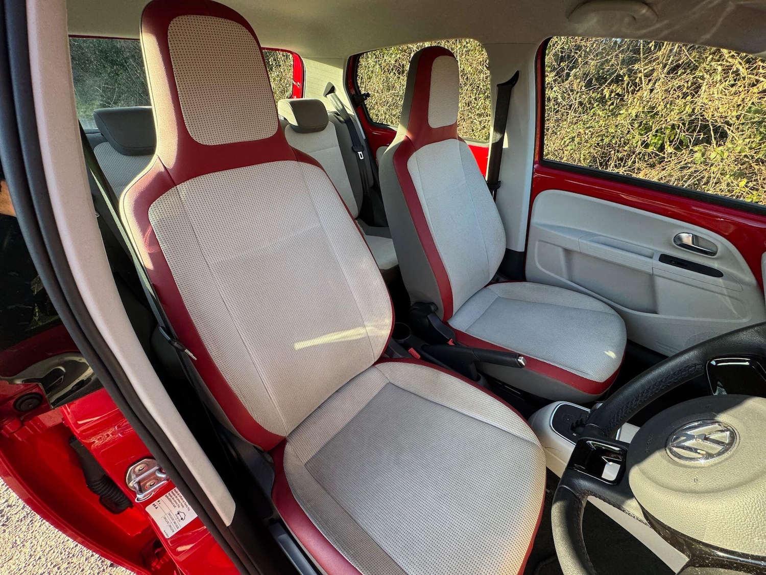 Used Volkswagen up! for sale - 77267853: Photo 18