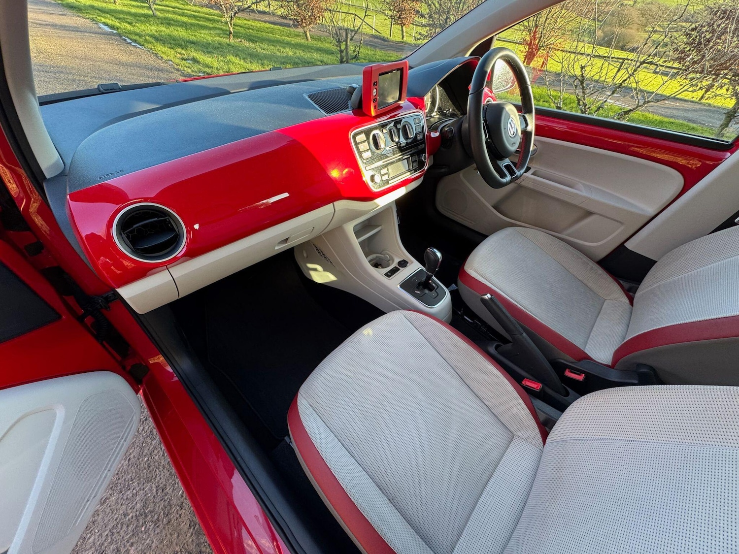 Used Volkswagen up! for sale - 77267853: Photo 19