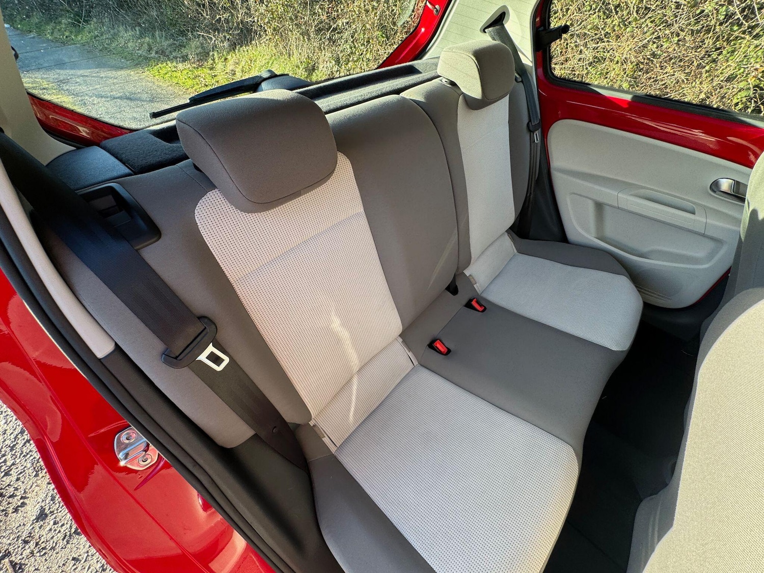 Used Volkswagen up! for sale - 77267853: Photo 24