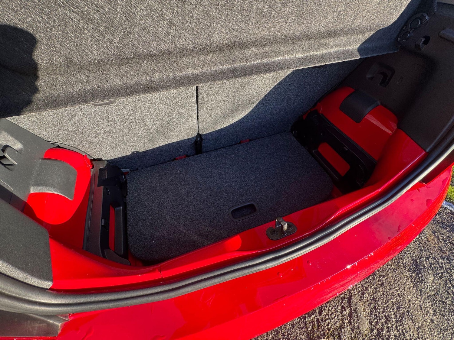 Used Volkswagen up! for sale - 77267853: Photo 31