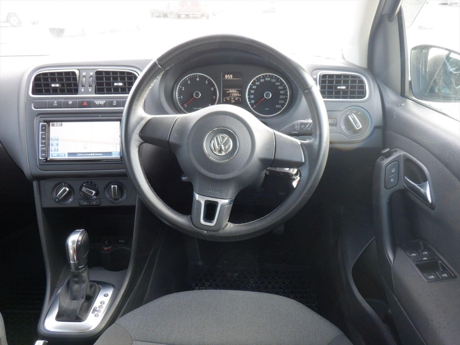 Used Volkswagen Polo for sale - 77799318: Photo 10