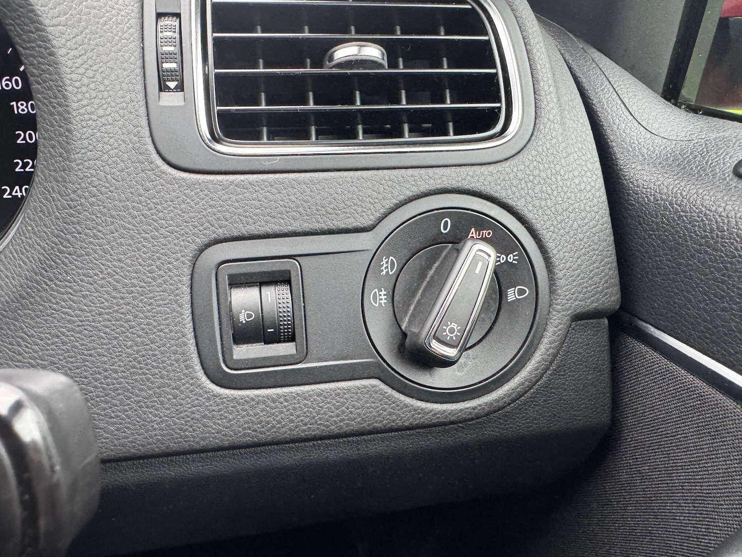 Used Volkswagen Polo for sale - 77753948: Photo 33