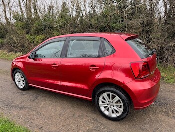 Used Volkswagen Polo 2015 for sale - 77753948: Photo