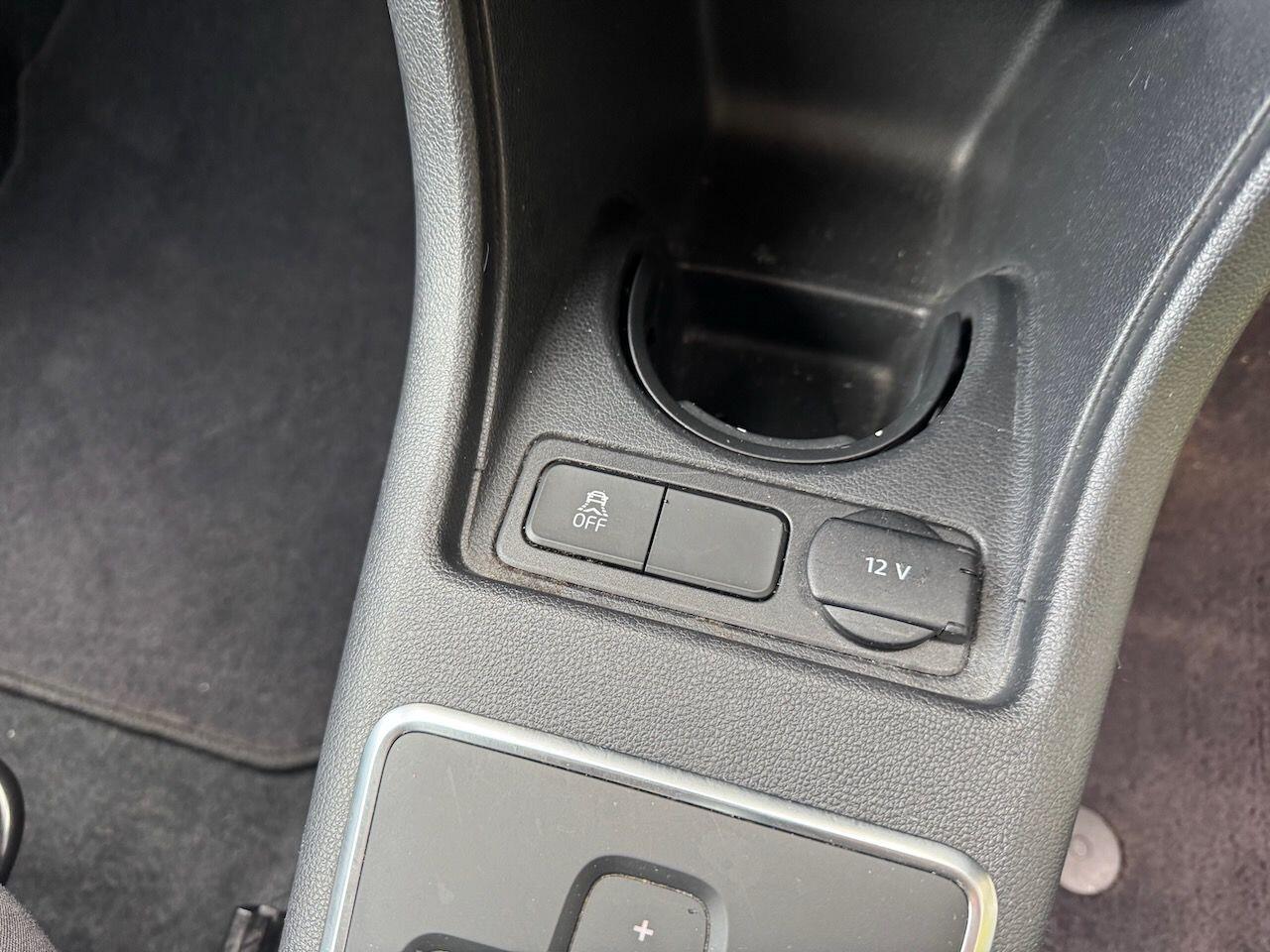 Used Volkswagen up! for sale - 76138292: Photo 32