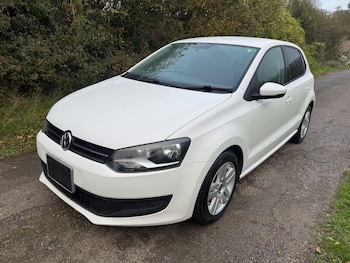 Used Volkswagen Polo 2011 for sale - 76457358: Photo