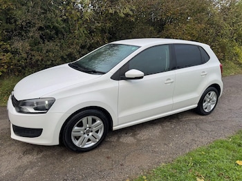 Used Volkswagen Polo 2011 for sale - 76457358: Photo