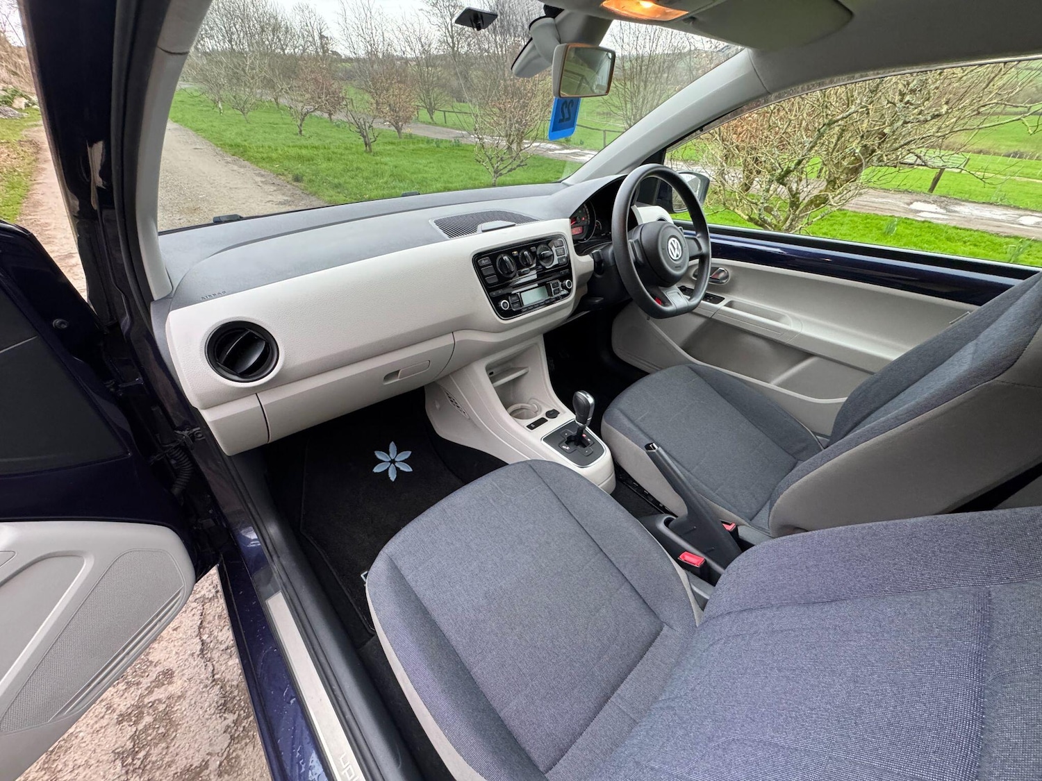 Used Volkswagen up! for sale - 77710144: Photo 20