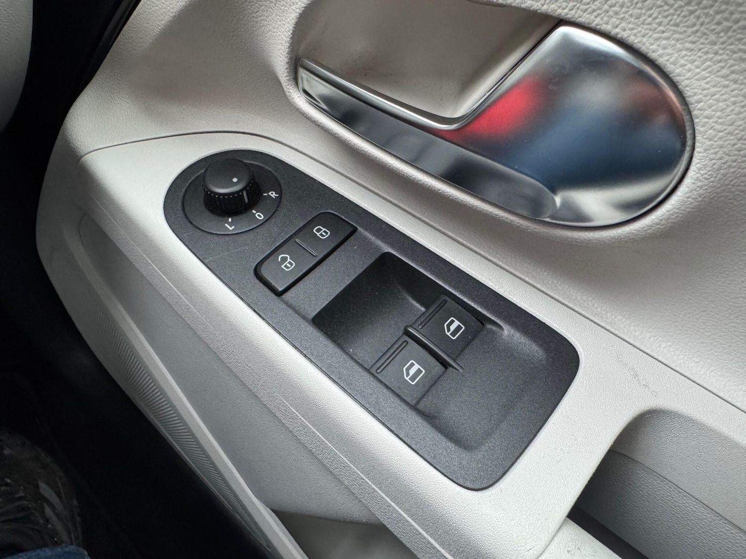 Used Volkswagen up! for sale - 77710144: Photo 27