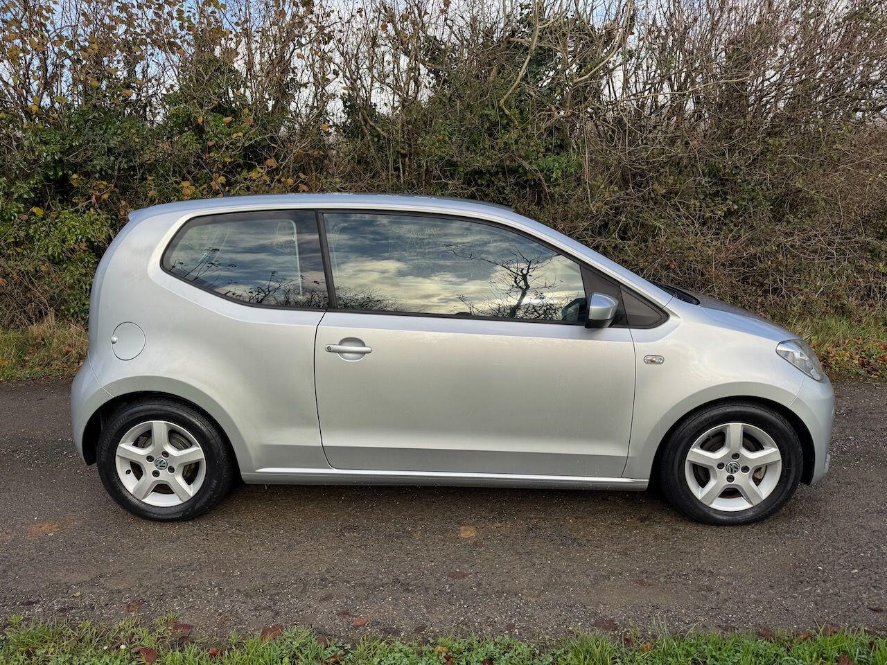 Used Volkswagen up! for sale - 76839579: Photo 9