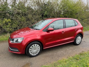 Used Volkswagen Polo 2016 for sale - 78047444: Photo