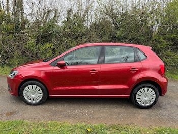 Used Volkswagen Polo 2016 for sale - 78047444: Photo