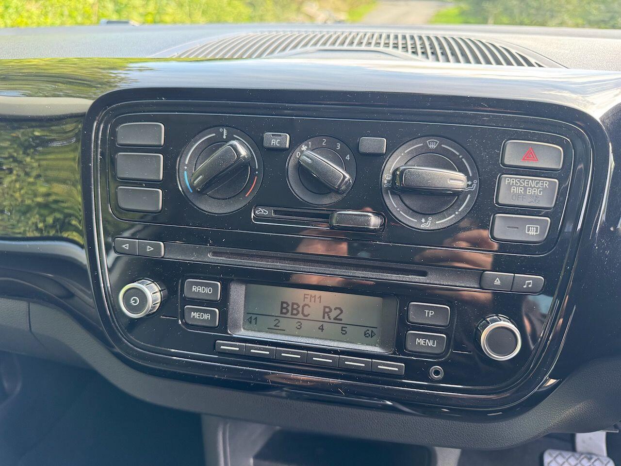 Used Volkswagen up! for sale - 76997368: Photo 29