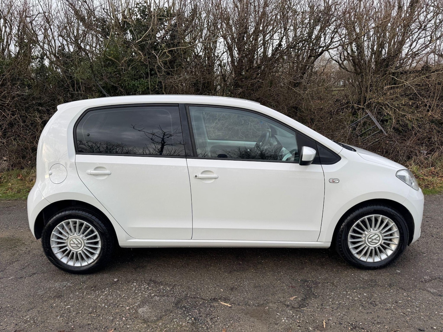 Used Volkswagen up! for sale - 77496211: Photo 9