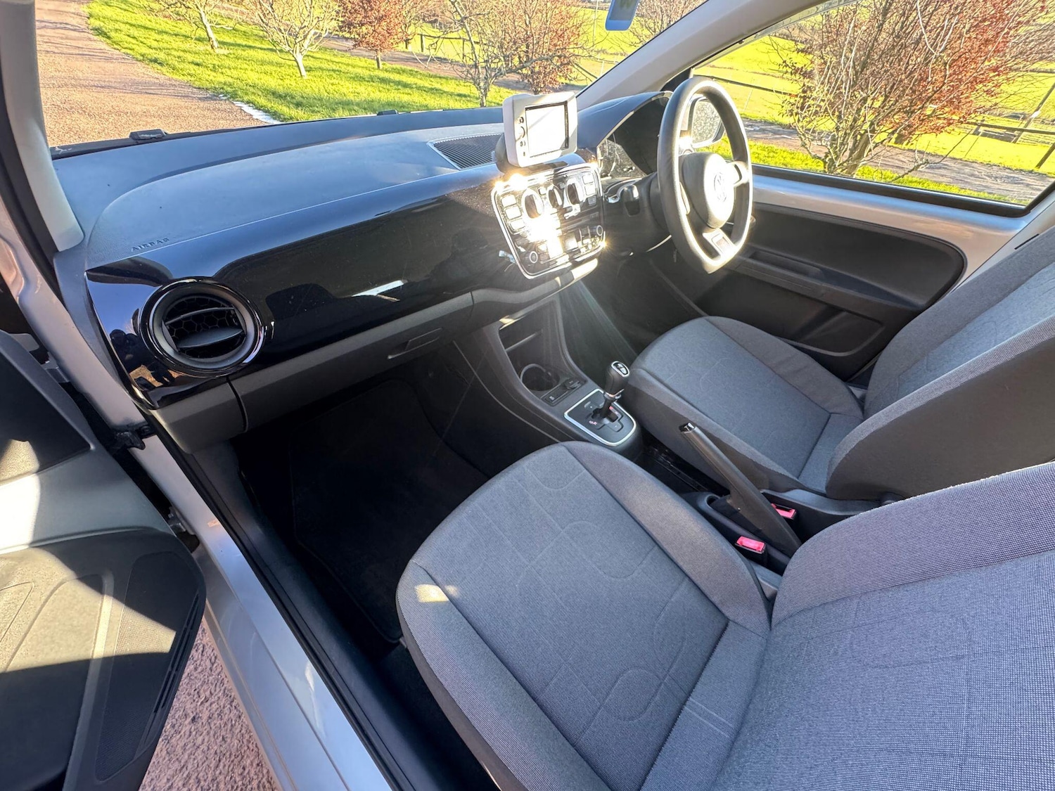 Used Volkswagen up! for sale - 77358729: Photo 19