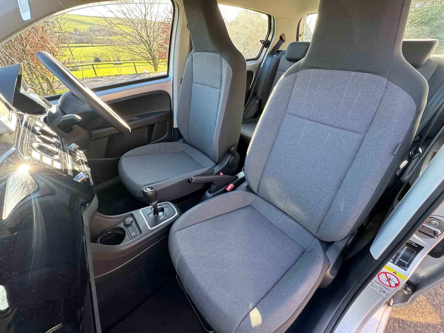 Used Volkswagen up! for sale - 77358729: Photo 20