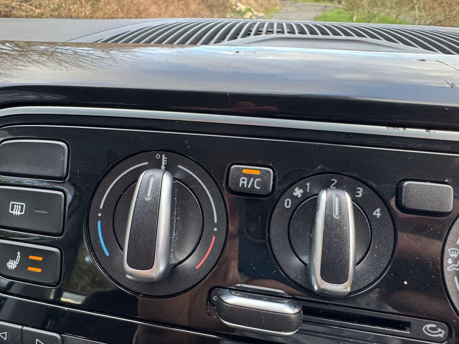 Used Volkswagen up! for sale - 77479581: Photo 27