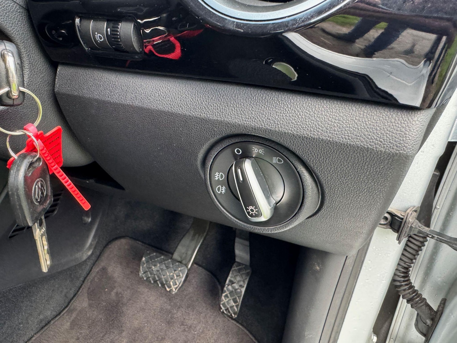 Used Volkswagen up! for sale - 77479581: Photo 32