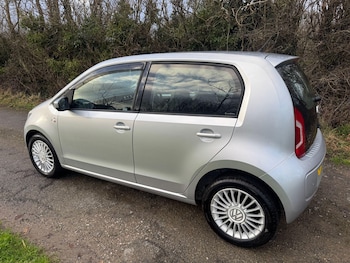 Used Volkswagen up! 2013 for sale - 77479581: Photo