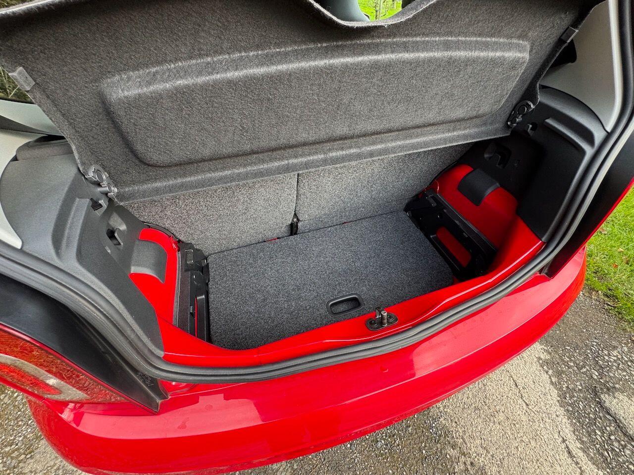 Used Volkswagen up! for sale - 76485773: Photo 31