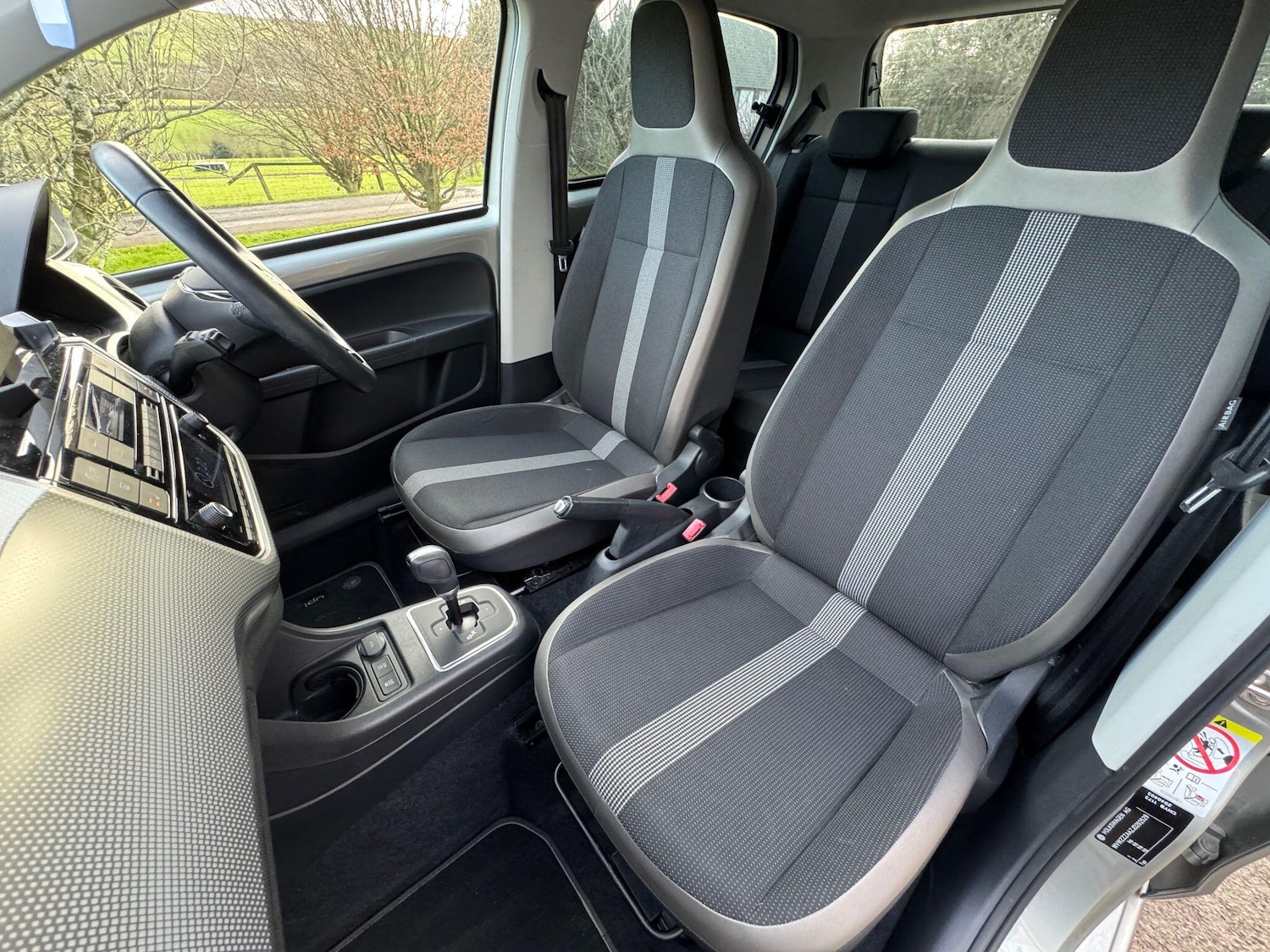 Used Volkswagen up! for sale - 77315139: Photo 20