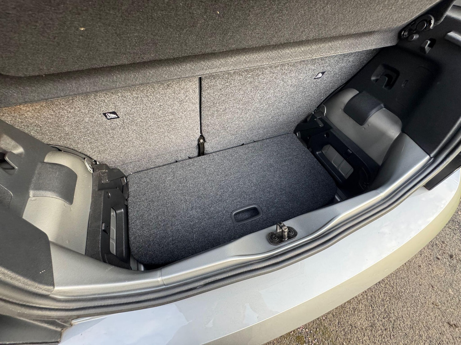 Used Volkswagen up! for sale - 77315139: Photo 36