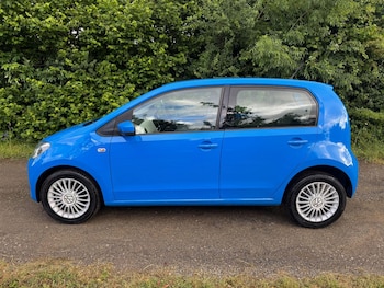 Used Volkswagen up! 2015 for sale - 78784831: Photo