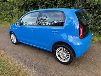 Used Volkswagen up! 2015 for sale - 78784831: Photo