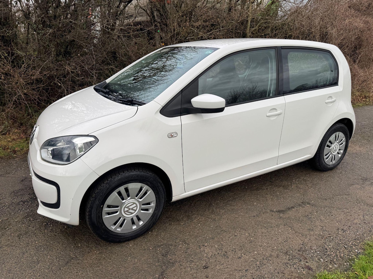 Used Volkswagen up! for sale - 77358735: Photo 2
