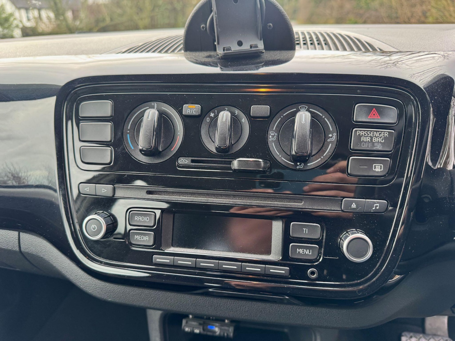 Used Volkswagen up! for sale - 77358735: Photo 26