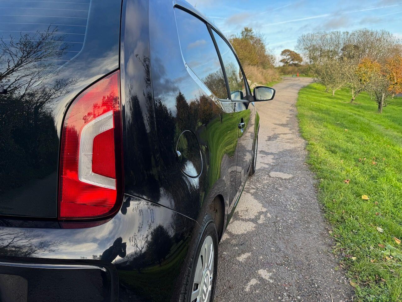 Used Volkswagen up! for sale - 76388221: Photo 16