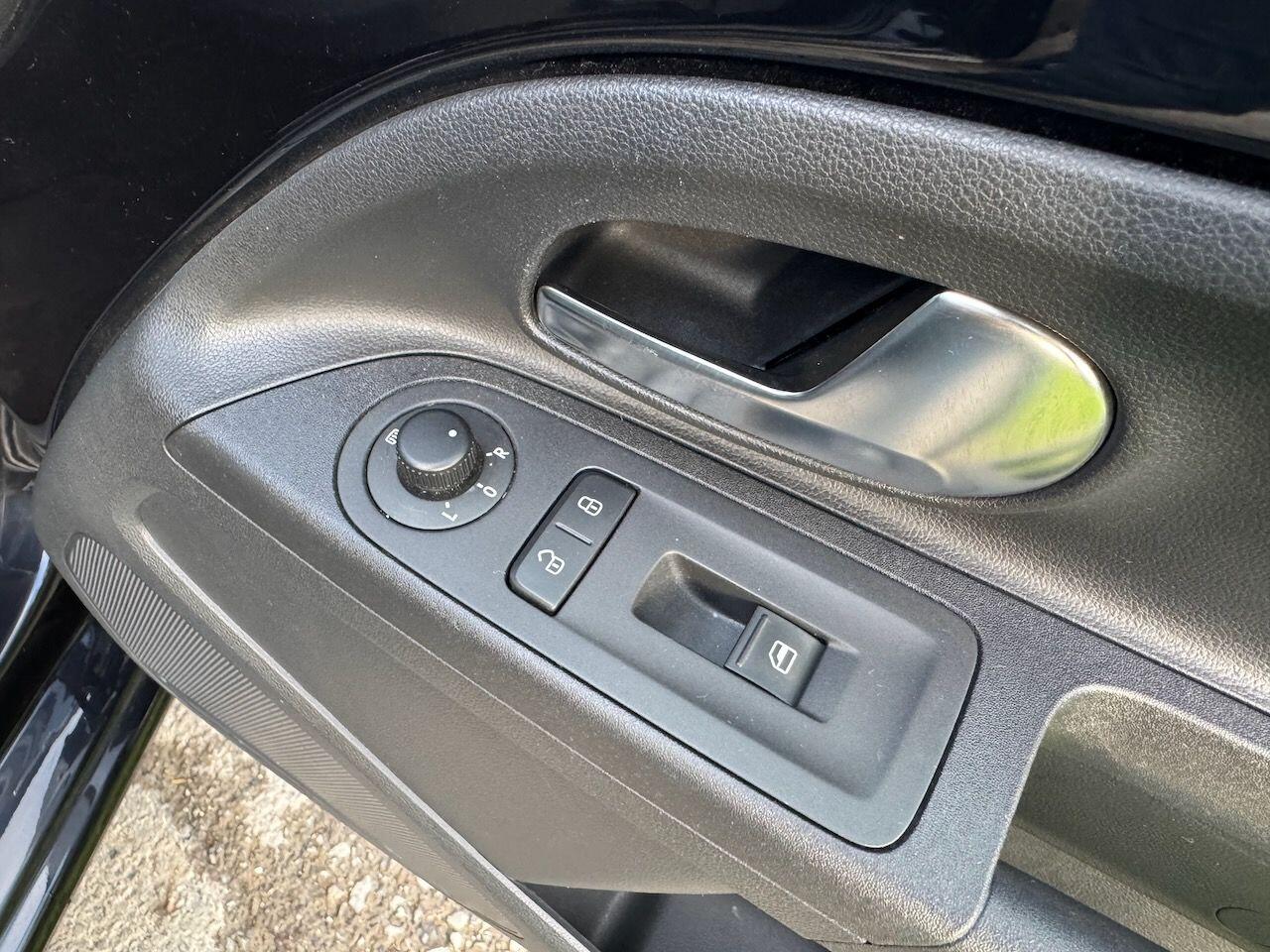 Used Volkswagen up! for sale - 76388221: Photo 30