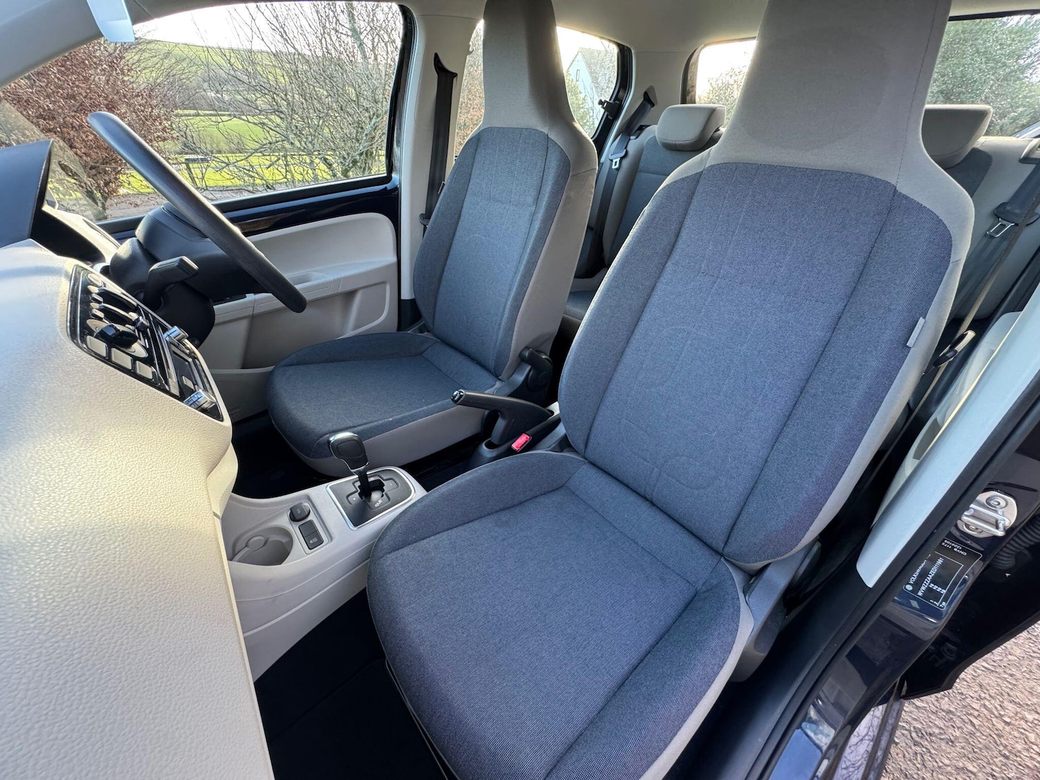 Used Volkswagen up! for sale - 77255198: Photo 20