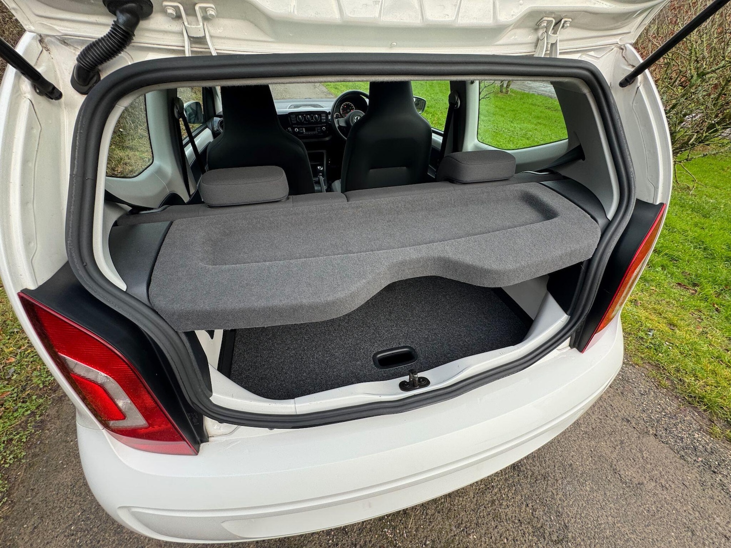 Used Volkswagen up! for sale - 77345287: Photo 28