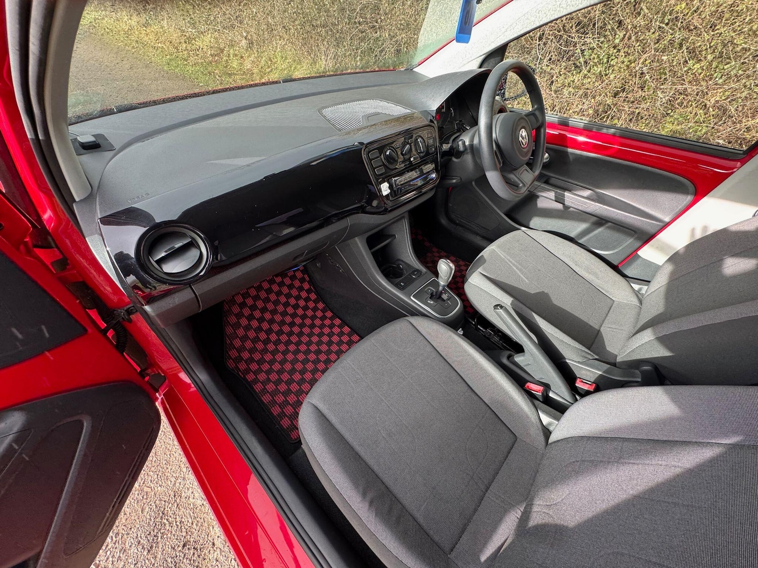 Used Volkswagen up! for sale - 77396493: Photo 19