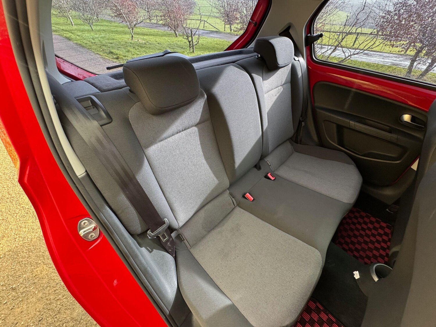 Used Volkswagen up! for sale - 77396493: Photo 24